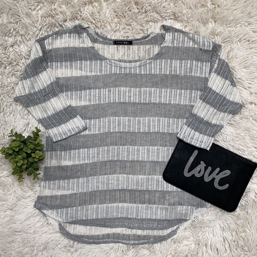 Papermoon Open Knit Sweater 💗 Gray & White